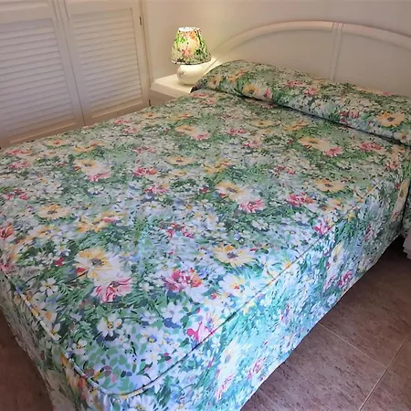 Familiar Con Jardin Y Terraza Cerca De La Playa En - Es-170-55 * Llança